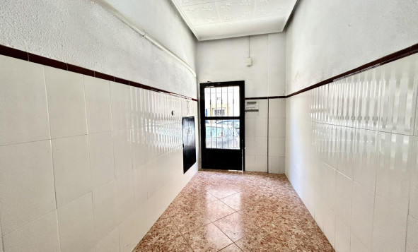 Resale - 1. Apartment / flat - Torrevieja - Costa Blanca South