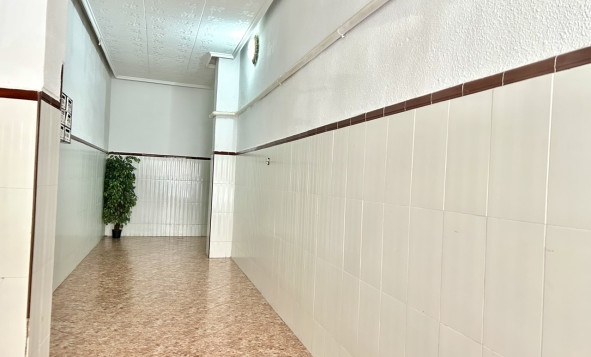 Resale - 1. Apartment / flat - Torrevieja - Costa Blanca South