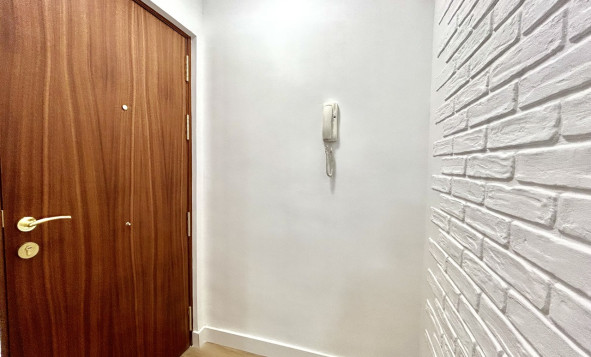 Resale - 1. Apartment / flat - Torrevieja - Costa Blanca South