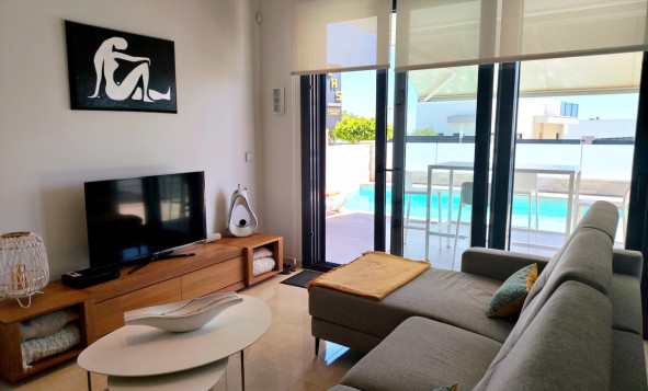 Resale - 3. Detached house - San Miguel de Salinas - Costa Blanca South