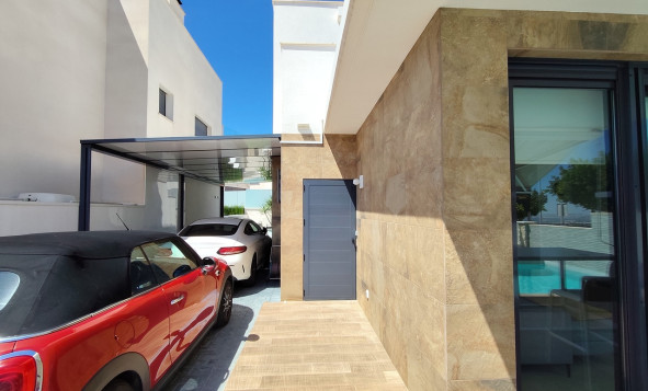 Resale - 3. Detached house - San Miguel de Salinas - Costa Blanca South
