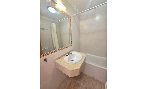 Resale - 1. Apartment / flat - Torrevieja - Costa Blanca South