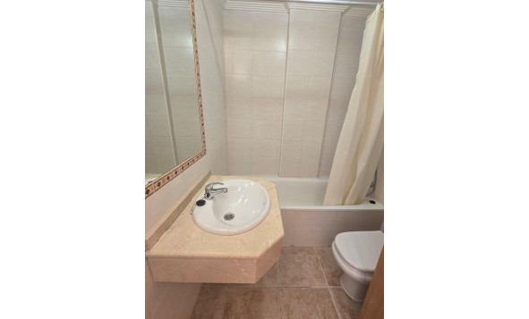 Resale - 1. Apartment / flat - Torrevieja - Costa Blanca South
