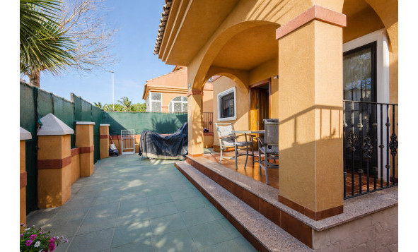 Resale - 3. Detached house - Torrevieja - Costa Blanca South