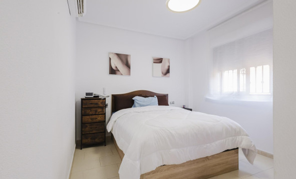 Resale - 3. Detached house - Torrevieja - Costa Blanca South