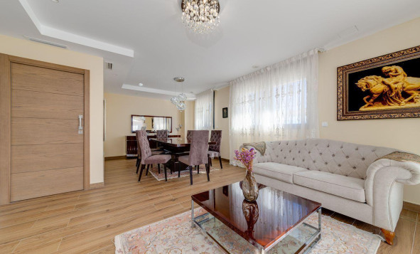 Resale - 3. Detached house - Torrevieja - Costa Blanca South