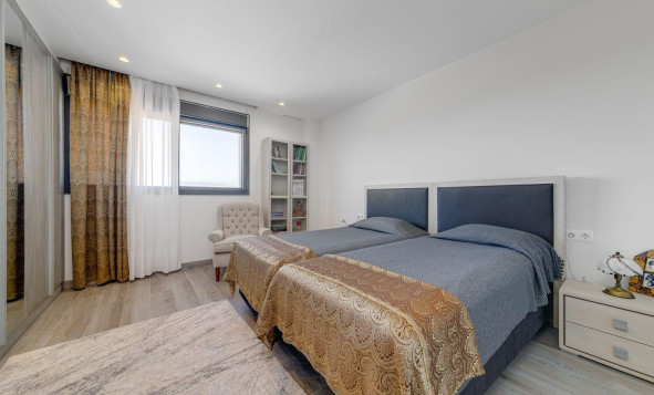 Resale - 3. Detached house - Torrevieja - Costa Blanca South