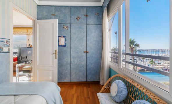 Resale - 1. Apartment / flat - Torrevieja - CLUB NAUTICO TORREVIEJA