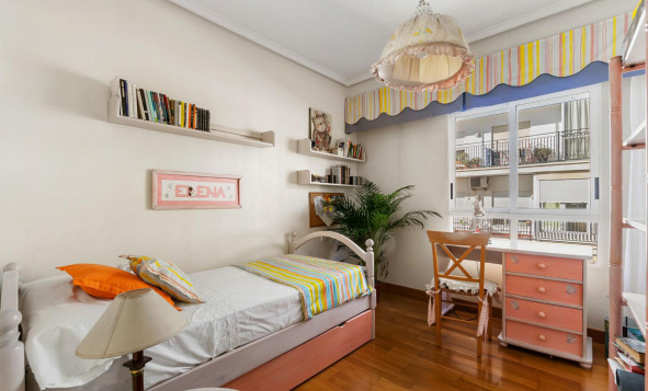 Resale - 1. Apartment / flat - Torrevieja - CLUB NAUTICO TORREVIEJA