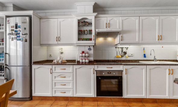 Resale - 1. Apartment / flat - Torrevieja - CLUB NAUTICO TORREVIEJA