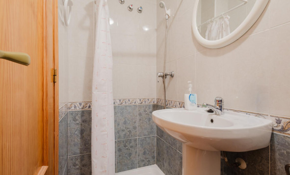 Resale - 1. Apartment / flat - Torrevieja - Costa Blanca South