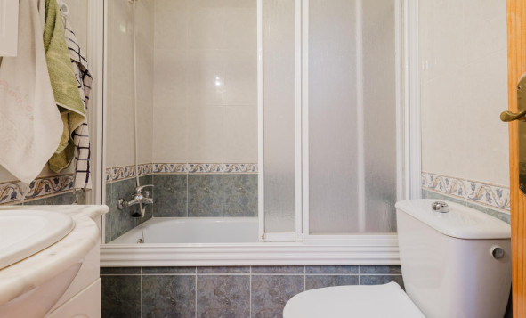 Resale - 1. Apartment / flat - Torrevieja - Costa Blanca South