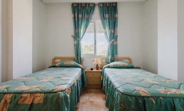 Resale - 1. Apartment / flat - Torrevieja - Costa Blanca South