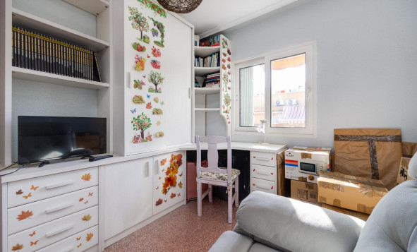 Resale - 1. Apartment / flat - Torrevieja - Costa Blanca South