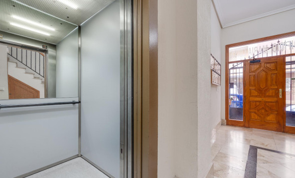 Resale - 1. Apartment / flat - Torrevieja - Costa Blanca South