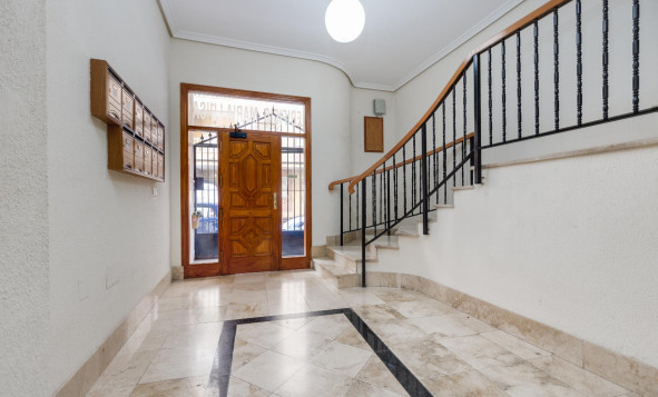 Resale - 1. Apartment / flat - Torrevieja - Costa Blanca South