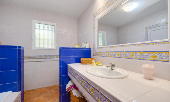 Resale - 3. Detached house - San Miguel de Salinas - Costa Blanca South