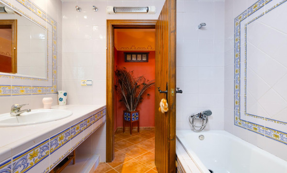 Resale - 3. Detached house - San Miguel de Salinas - Costa Blanca South