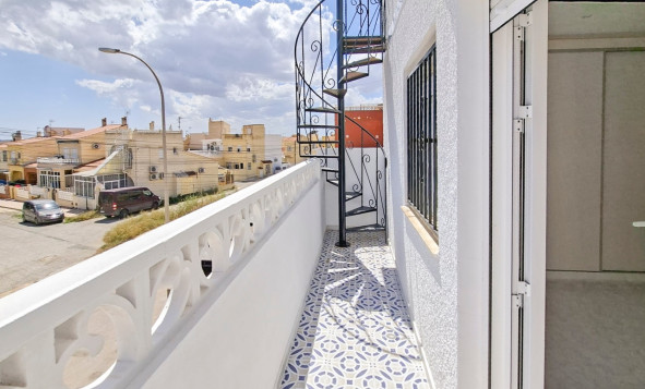 Resale - 2. Town house - San Fulgencio - Costa Blanca South