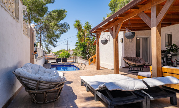 Reventa - 3. Casa indepiende - Pinar de Campoverde - Costa Blanca Sur
