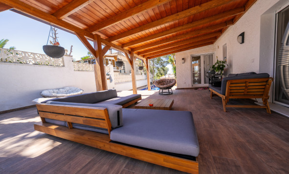 Reventa - 3. Casa indepiende - Pinar de Campoverde - Costa Blanca Sur