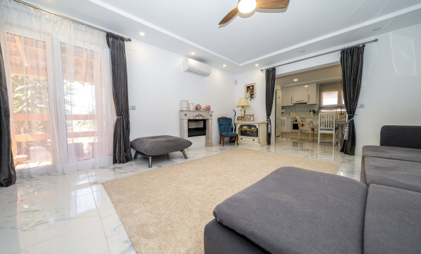 Reventa - 3. Casa indepiende - Pinar de Campoverde - Costa Blanca Sur