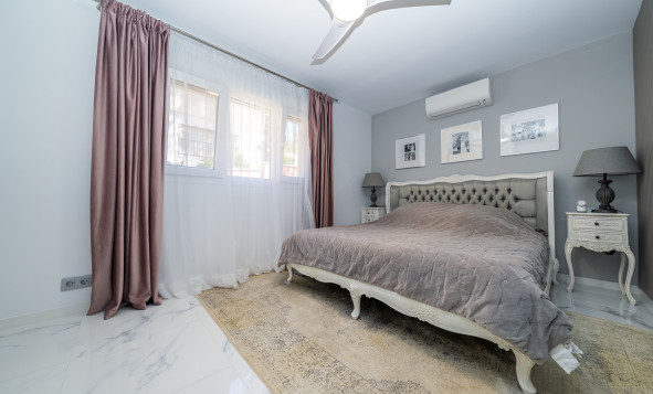 Reventa - 3. Casa indepiende - Pinar de Campoverde - Costa Blanca Sur