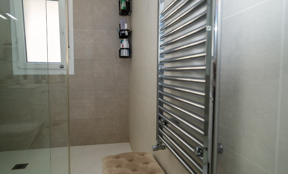Reventa - 3. Casa indepiende - Pinar de Campoverde - Costa Blanca Sur