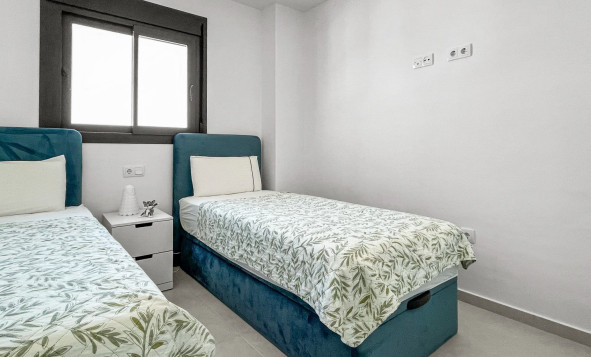 Reventa - 1. Apartamento / piso - Orihuela Costa - Costa Blanca Sur