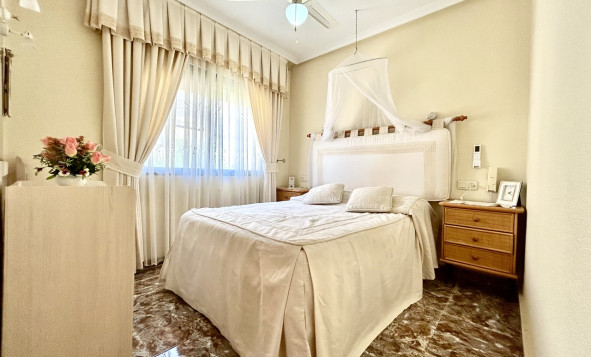 Reventa - 2. Chalet adosado - La Zenia - Costa Blanca Sur