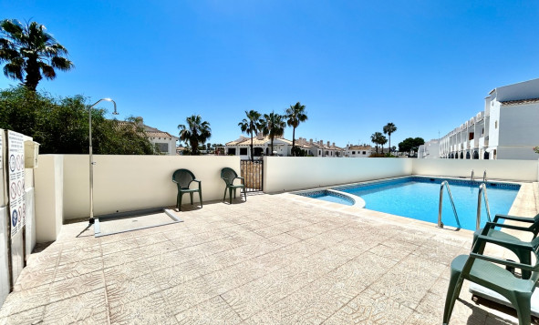 Reventa - 2. Chalet adosado - La Zenia - Costa Blanca Sur