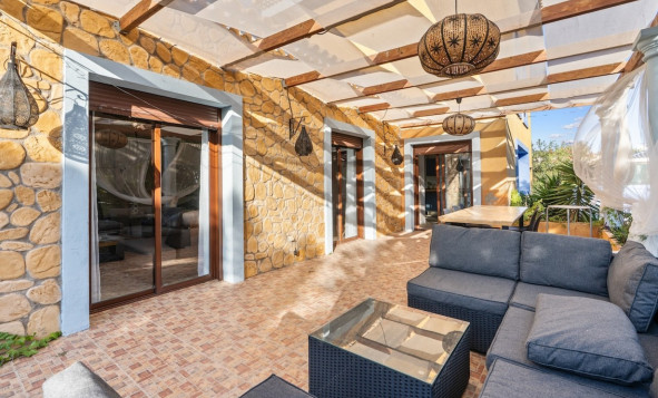 Reventa - 3. Casa indepiende - Santa Pola - Costa Blanca Sur