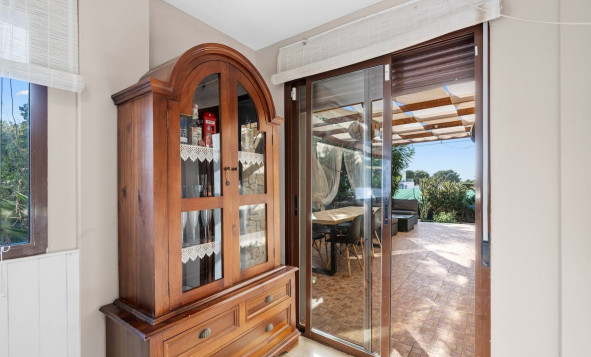 Reventa - 3. Casa indepiende - Santa Pola - Costa Blanca Sur