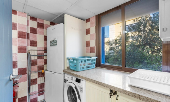 Reventa - 3. Casa indepiende - Santa Pola - Costa Blanca Sur