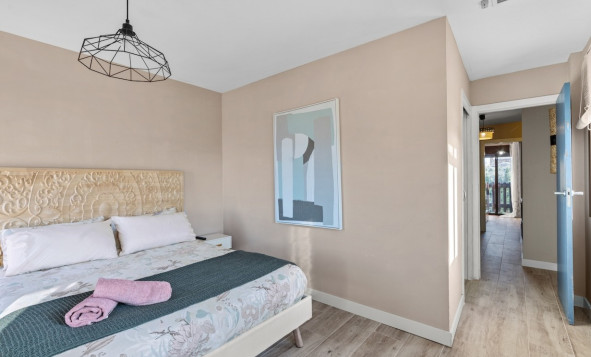 Reventa - 3. Casa indepiende - Santa Pola - Costa Blanca Sur