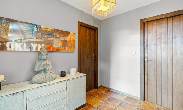 Reventa - 3. Casa indepiende - Santa Pola - Costa Blanca Sur