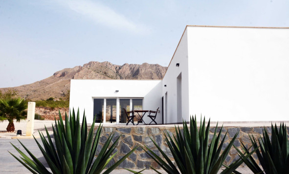 Resale - 7. Finca / Country property - Macisvenda