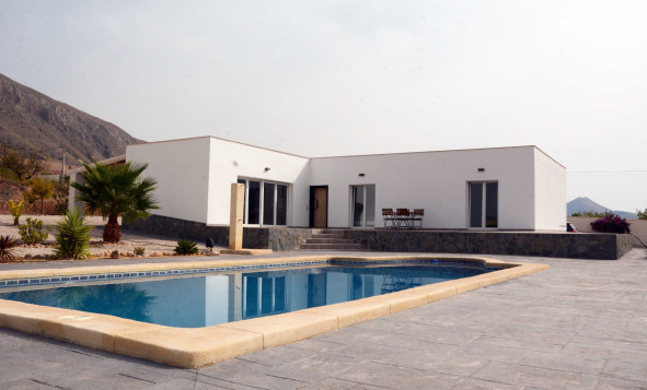 Resale - 7. Finca / Country property - Macisvenda