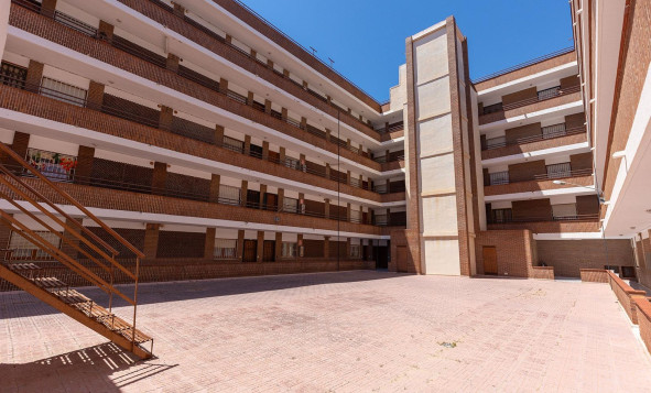 Resale - 1. Apartment / flat - Torrevieja - Costa Blanca South