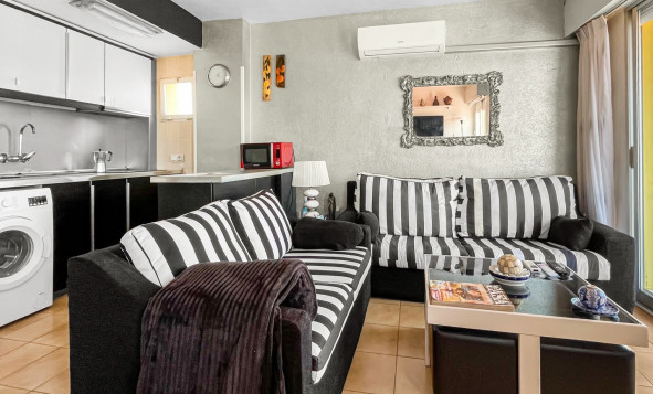 Reventa - 1. Apartamento / piso - Torrevieja - Mar Azul
