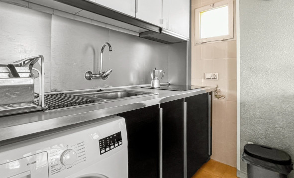 Reventa - 1. Apartamento / piso - Torrevieja - Mar Azul