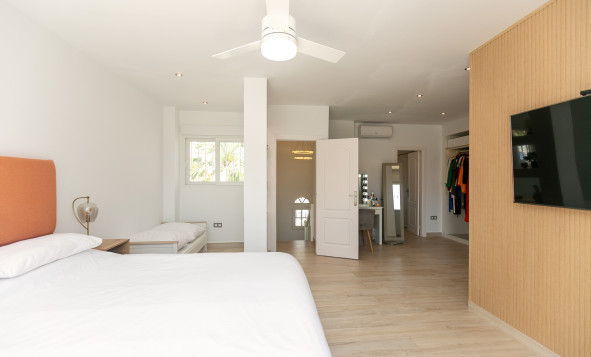 Reventa - 4. Chalet pareado - Los Dolses - Costa Blanca Sur