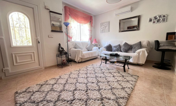 Resale - 2. Town house - Villamartin - Costa Blanca South