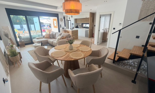Reventa - 3. Casa indepiende - Dolores - Costa Blanca Sur