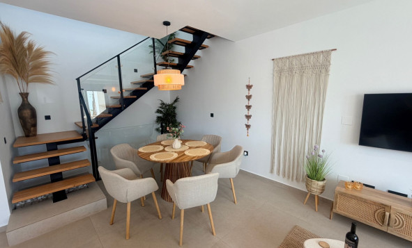 Reventa - 3. Casa indepiende - Dolores - Costa Blanca Sur