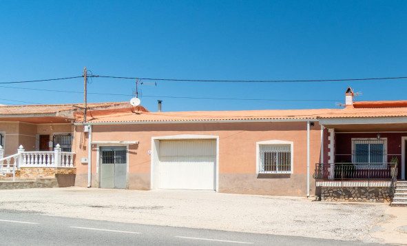 Reventa - 3. Casa indepiende - San Miguel de Salinas - Torremendo