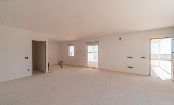 Reventa - 3. Casa indepiende - San Miguel de Salinas - Torremendo