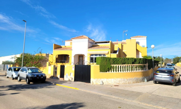 Reventa - 2. Chalet adosado - Los Montesinos - Costa Blanca Sur