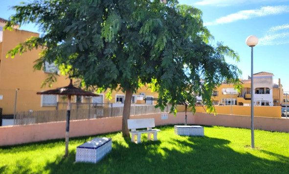 Reventa - 2. Chalet adosado - Los Montesinos - Costa Blanca Sur