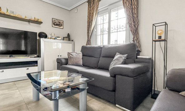 Reventa - 3. Casa indepiende - Orihuela Costa - Costa Blanca Sur